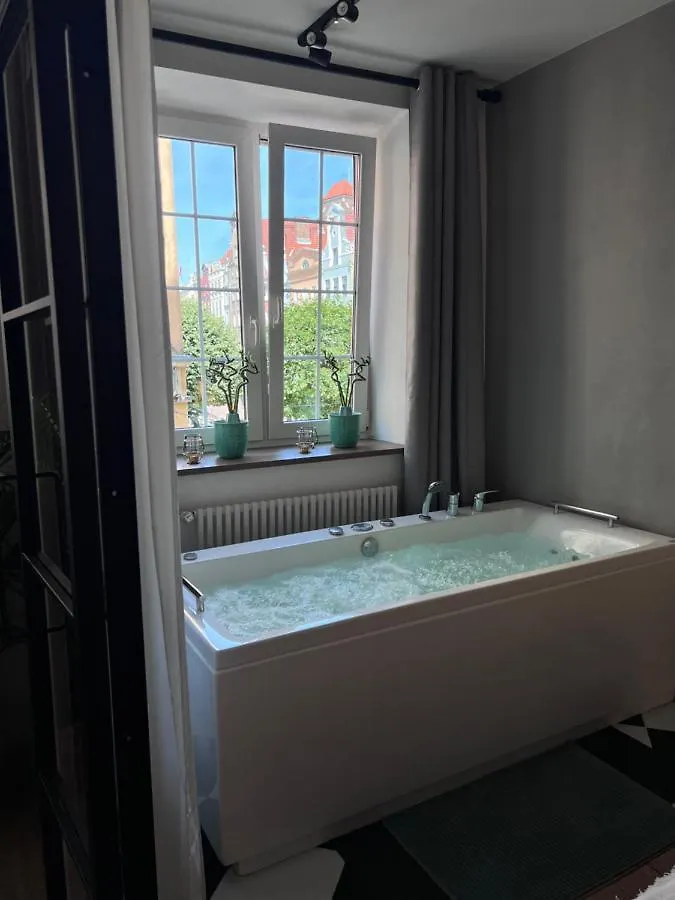 Holiday Apartment Old Town Gdansk With A Jacuzzi